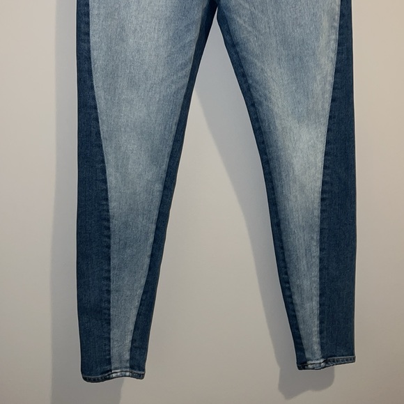 HUDSON BARBARA SUPER SKINNY JEANS (29) - Picture 4 of 15